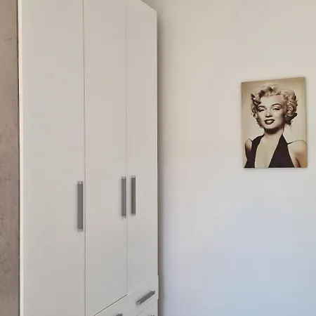 Azzurro Adriatico In Est Apartment